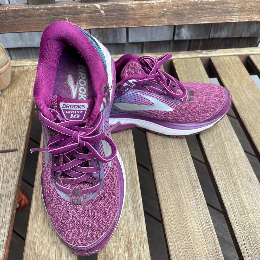 Brooks Ghost 10 Running Shoes Gem